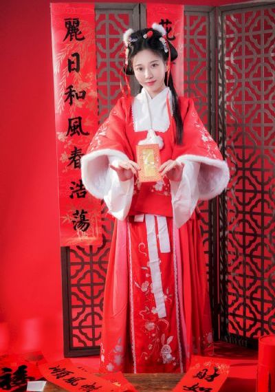 公的淫之手在线_高清免费播放