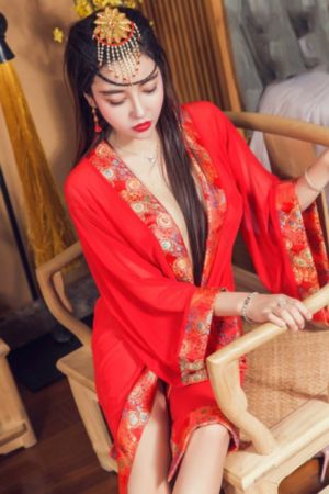 出轨的女人电影韩国_BD英语高清视频播放
